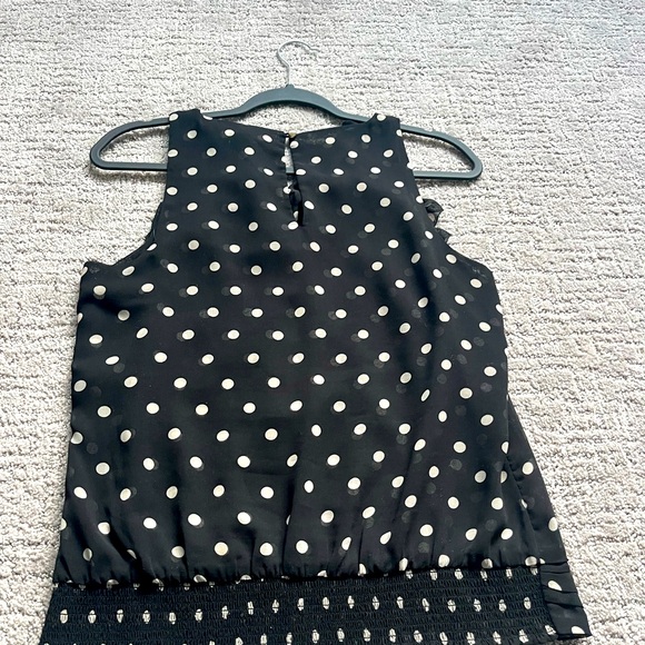 White House Black Market polka dot blouse - Picture 4 of 5